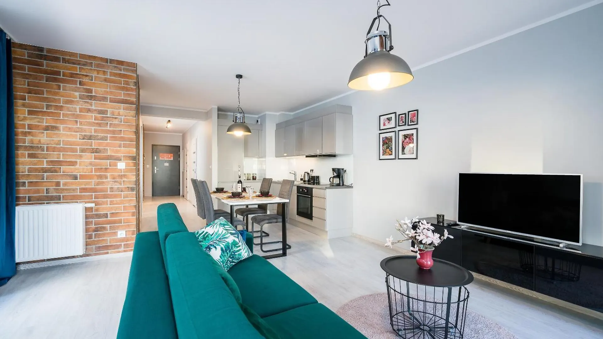 Apartments Poznan Niedzialkowskiego By Noclegi Renters 0*,  Polonia